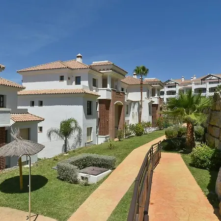 Paraiso De Patricios Rodeado De Campos De Golf Casares